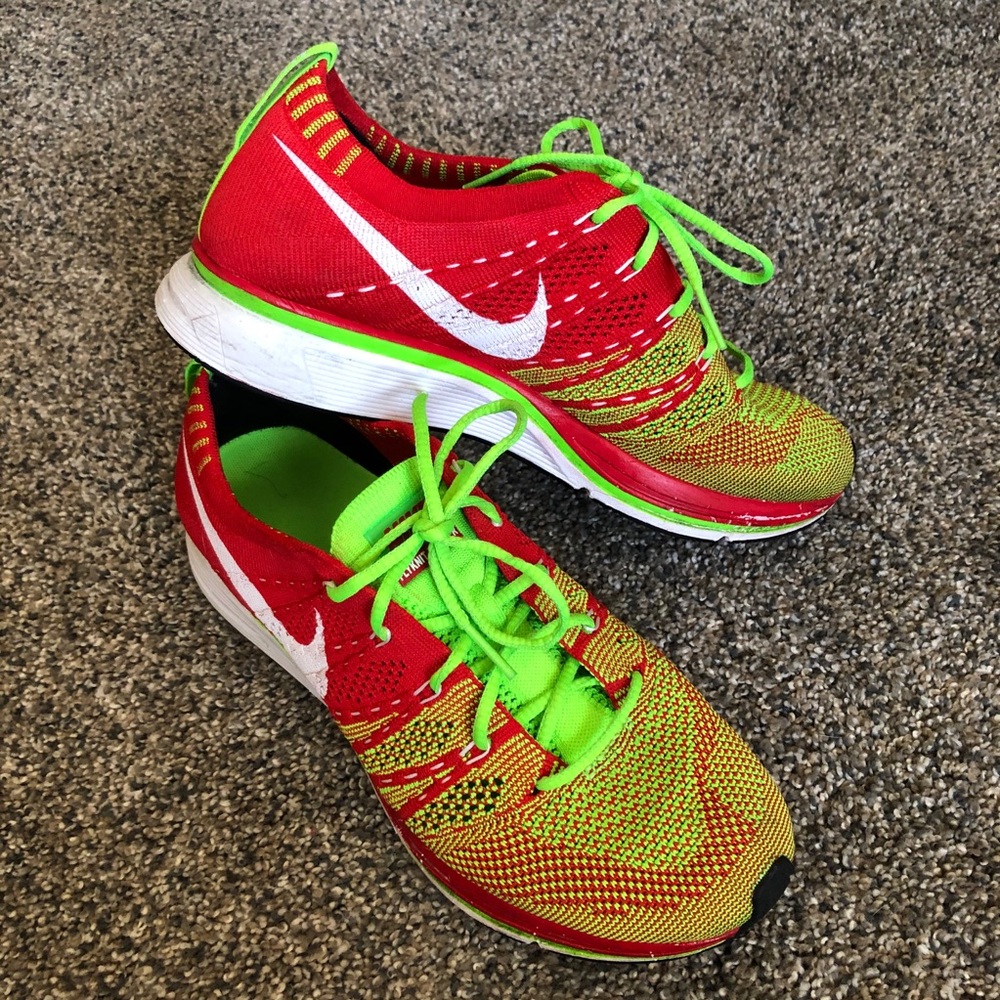 Nike flyknit trainers